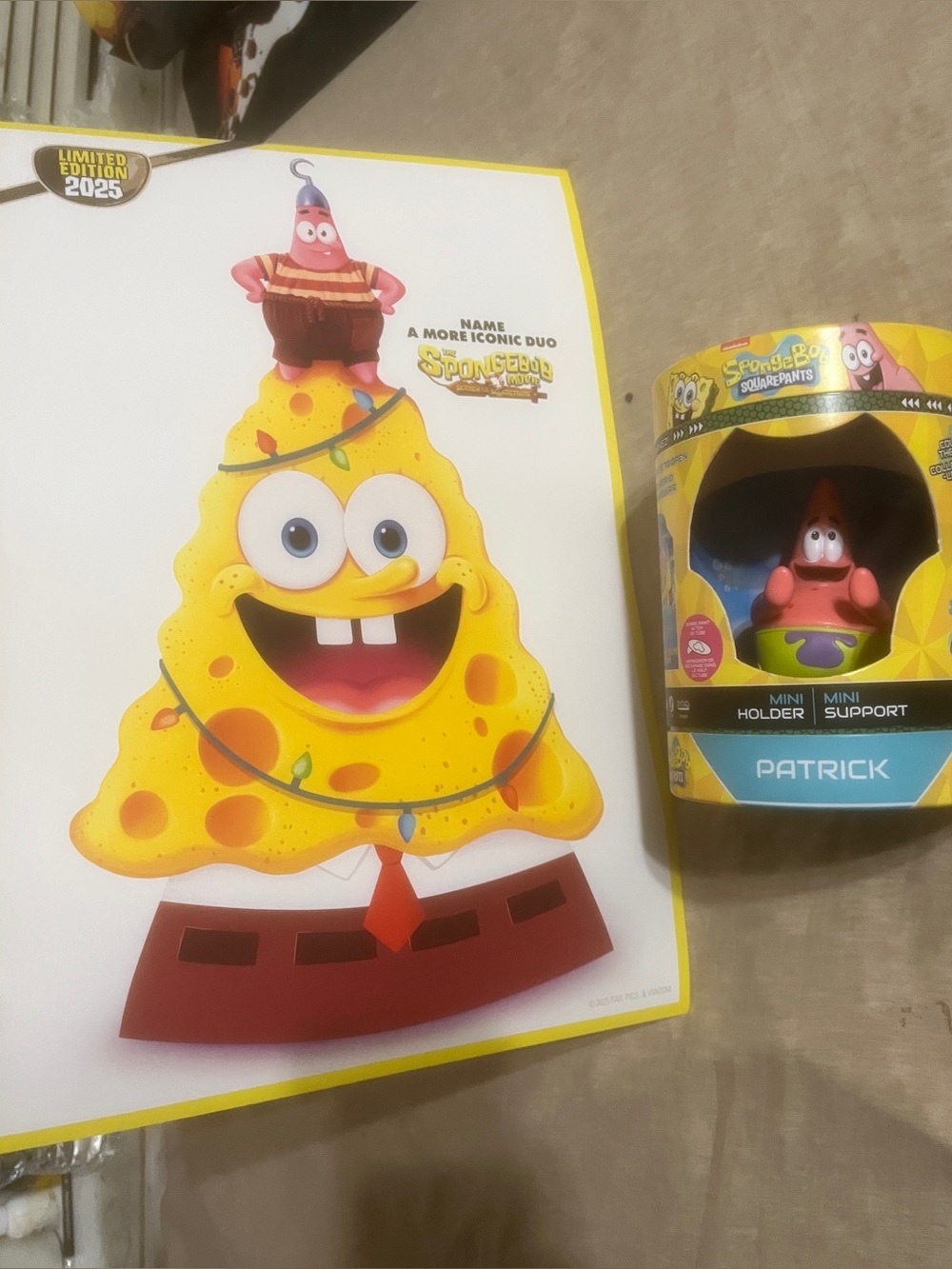 Spongebob Patrick holder doll & Posters NEW - Picture 6 of 14